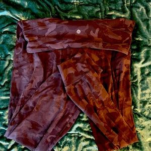 lululemon Align™ Jogger 28" Size 8 Camo